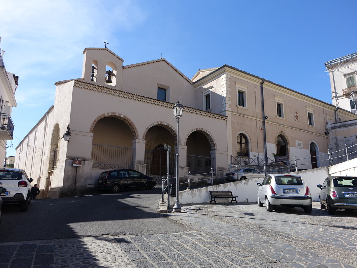 Rossano Calabro, Pfarrkirche San Bernardino, erbaut im 15. Jahrhundert (07.04.2024)