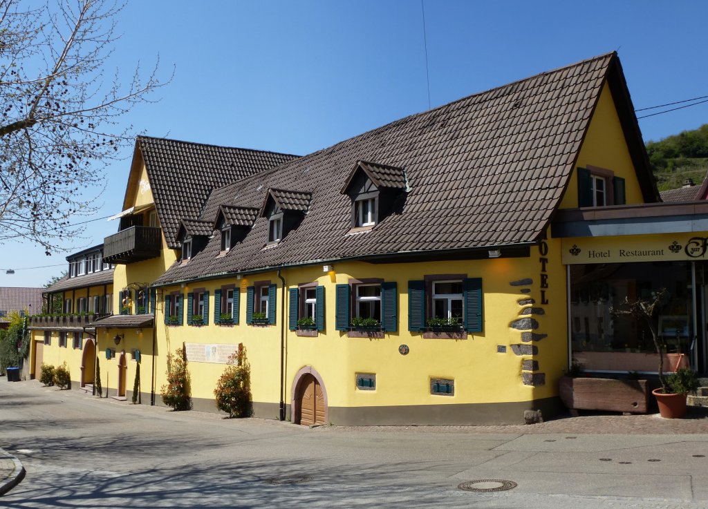 Achkarren, historischer Gasthof  Krone , April 2013