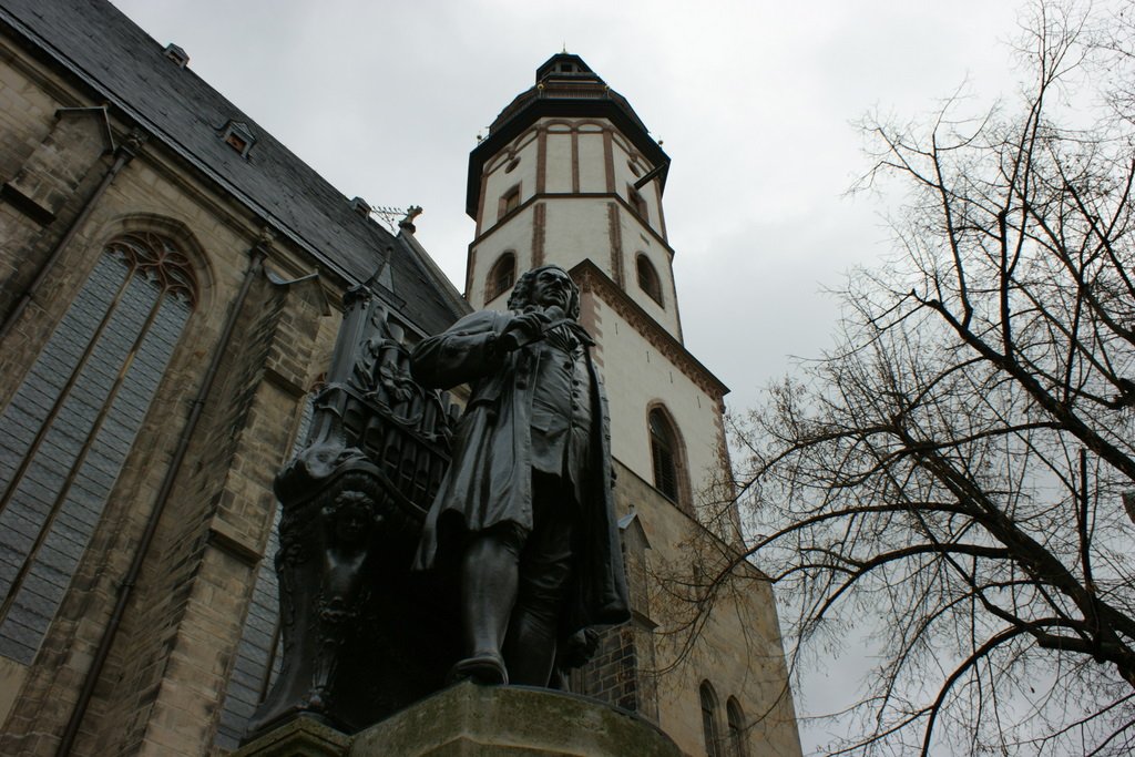 Als Thomaskantor und stdtischer Musikdirektor verbrachte Bach beinahe die Hlfte seines Lebens in Leipzig.
(November 2009)