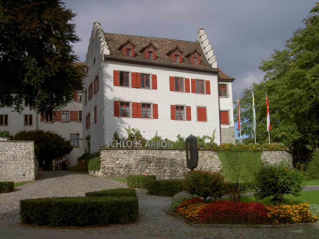 Arbon, Schloss mit Bergfried aus der Mitte des 13. JH, Wohntrakte erbaut 
um 1515, Oberthurgau (02.10.2010)
