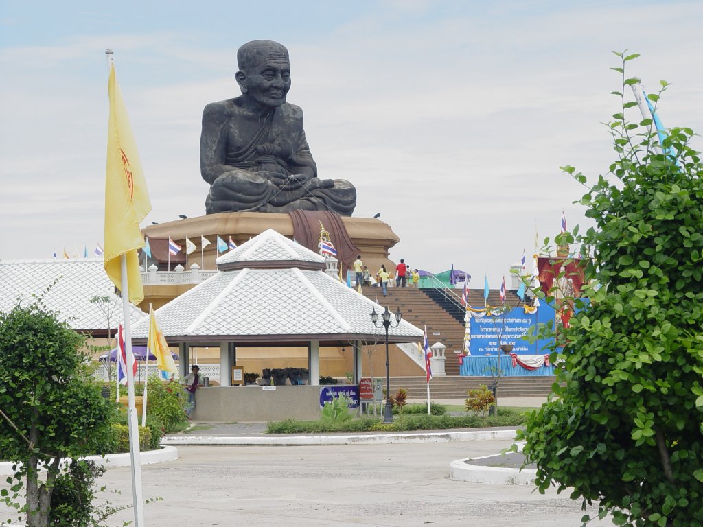 Auch dies ist eine buddhistische Buddha-Statue in der Nhe von Hua Hin im Sden Thailands, am 21.09.2006