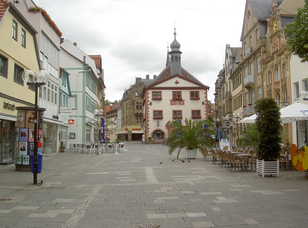 Bad Kissingen, Marktplatz mit Rathaus, Renaissancebau von 1577 (17.06.2012)