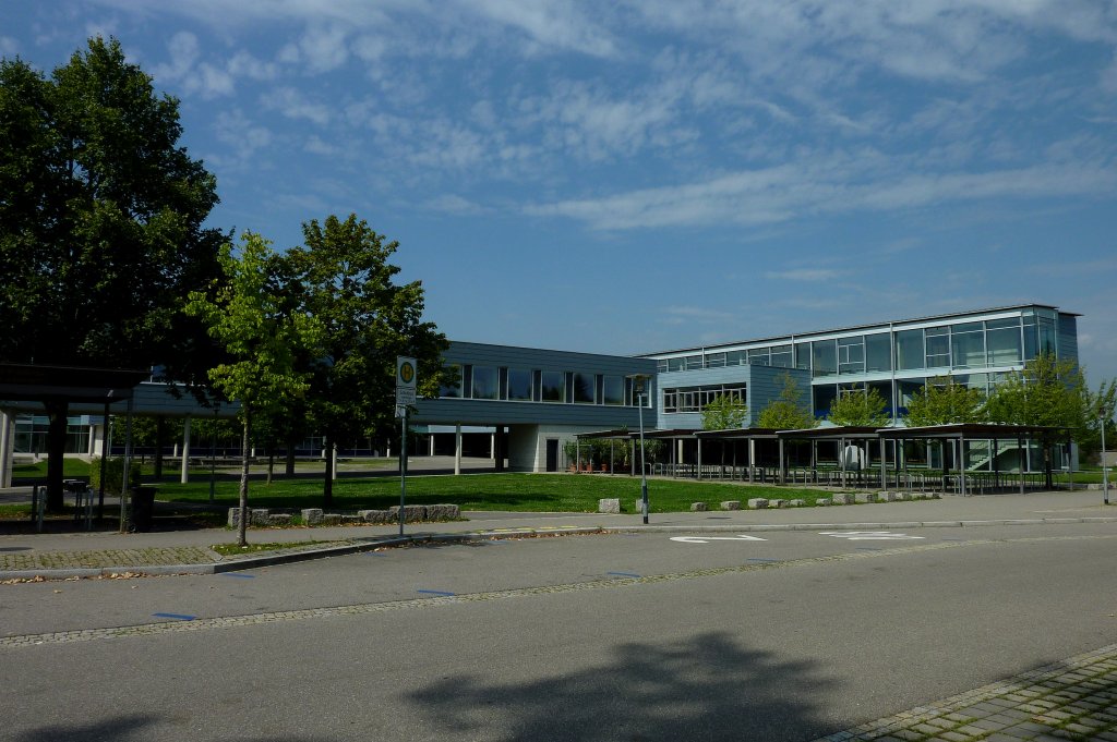 Bad Krozingen, der Schulkomplex mit dem Gymnasium, Aug.2011