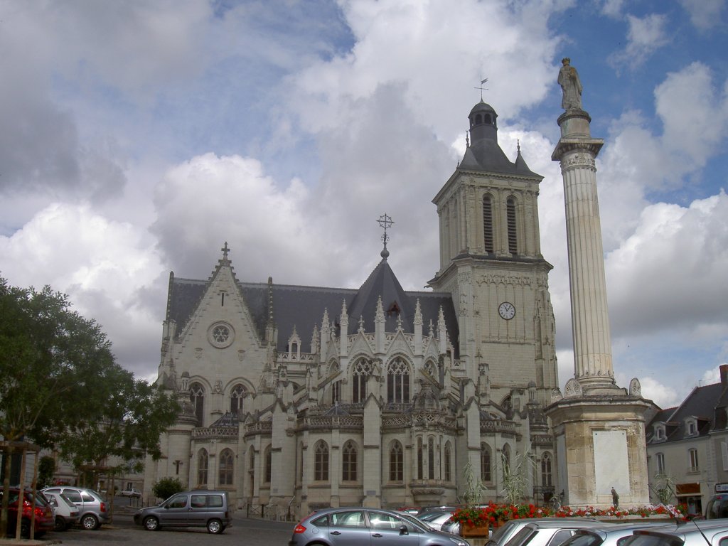 Beaufort en Vallee, Kirche Notre Dame aus dem 15. Jahrhundert (03.07.2008)