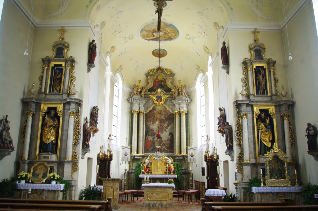 Bellamont, St. Blasius Kirche, Altre mit Altarbildern von Johann 
Georg Bergmller, Landkreis Biberach (11.08.2011)
