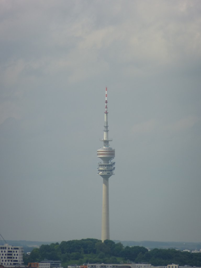 Blick zum Fernsehturm in Mnchen, vom Michel aus. 23.Mai 2013.