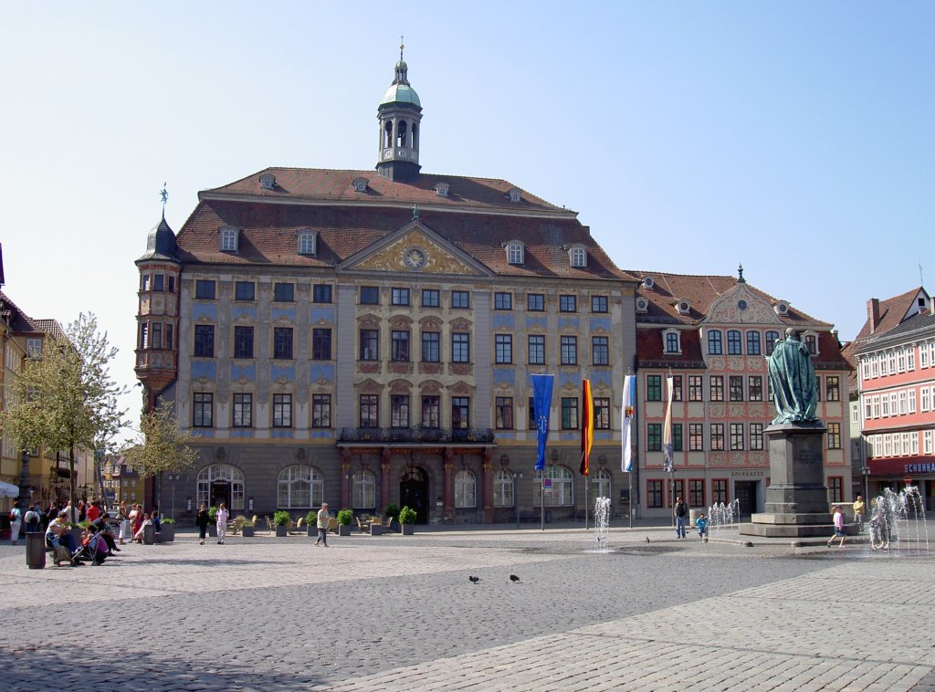 Coburg, Rathaus am Marktplatz, erbaut im 16. Jahrhundert (29.04.2007)