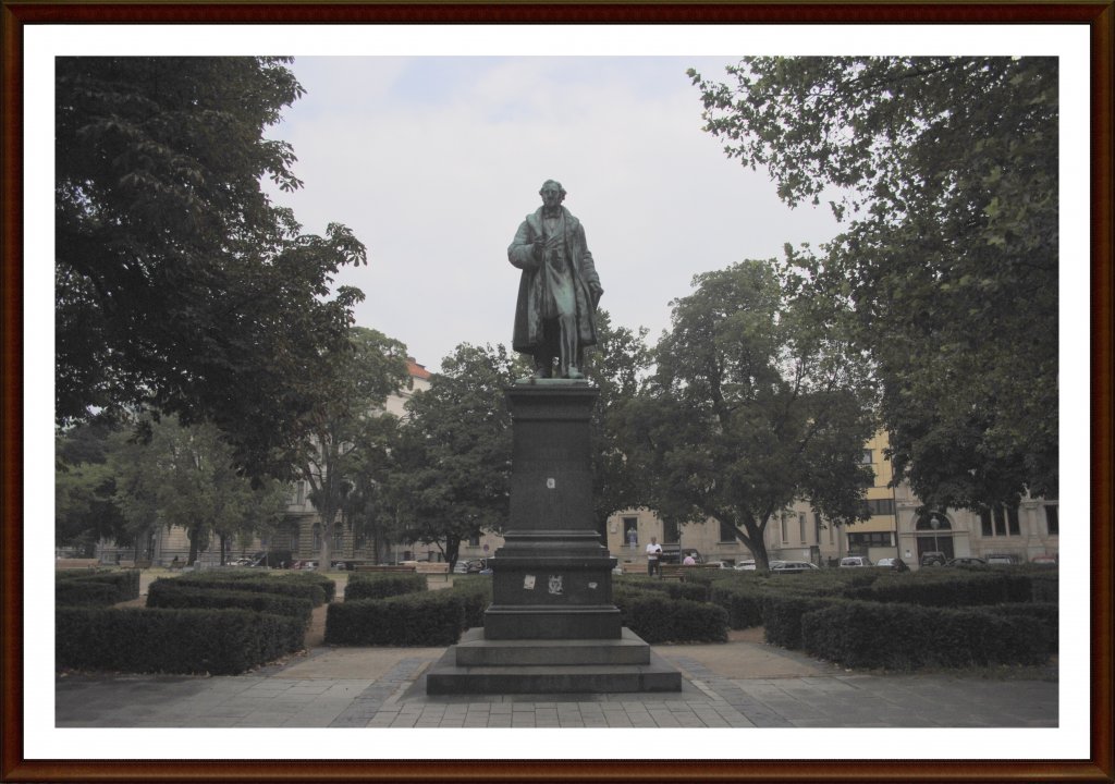 Denkmal in Hannover/Georgsplatz Aufnahme von 23.07.2010. 