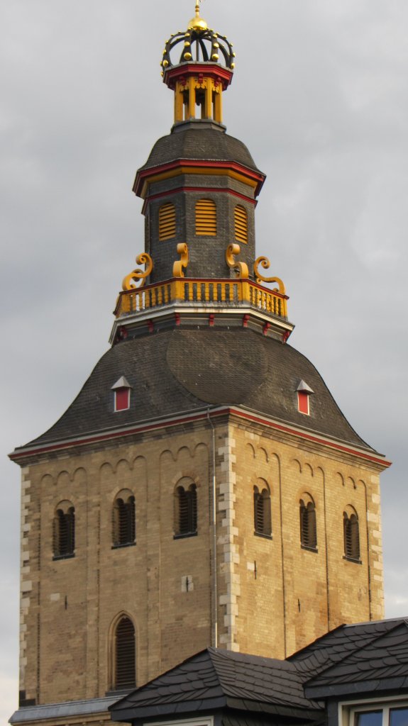 Der Ursulaturm in der Klner Nordstadt. Die Aufnahme entstand am 4.8.2012 im Morgenlicht.