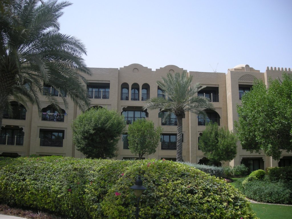 Die Anlage eines Hotels in Dubai.Hier ein einzelnes Gstehaus mit mehreren Zimmern.(18.7.2010)