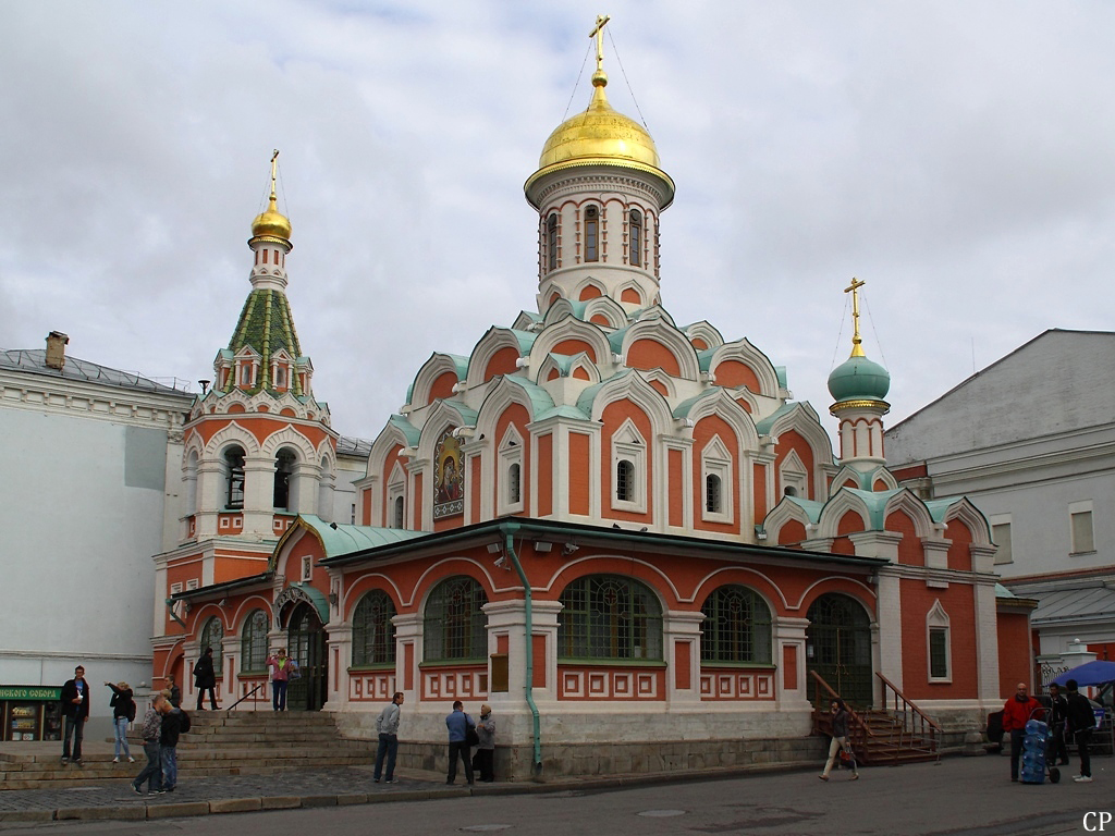Die Kazaner Kathedrale am Roten Platz in Moskau. (5.9.2011)