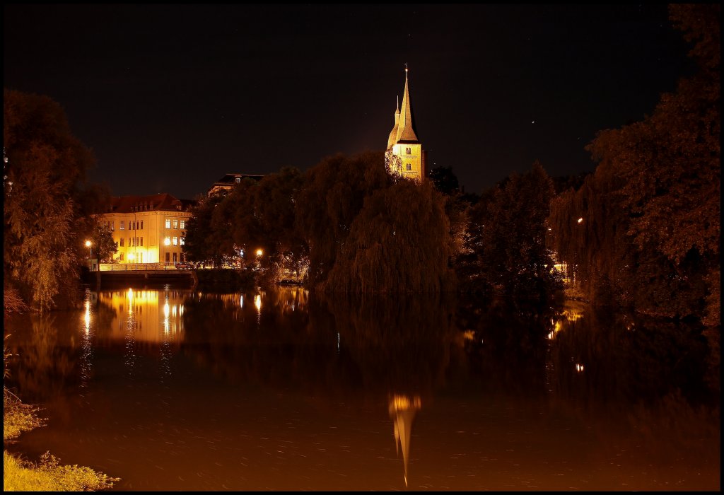 Die Roten Spitzen in Altenburg(Thringen) bei Nacht.