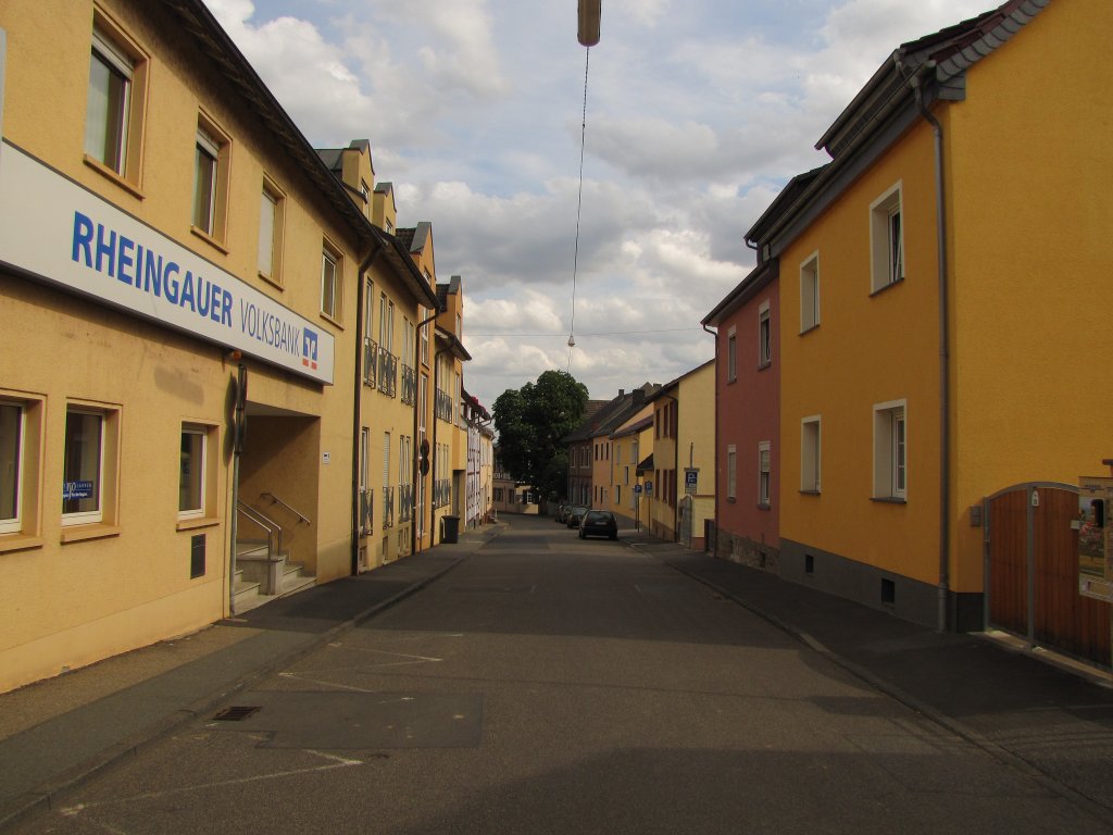 Die Taunusstrae in Erbach (Rhg) am 18.07.2012.