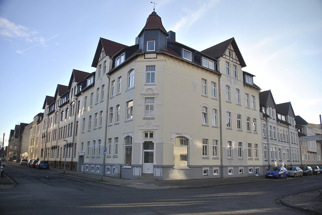 Eckhaus, in Lehrte Wilhlemstrae/Kthenwaldstrae, am 16.01.2011.