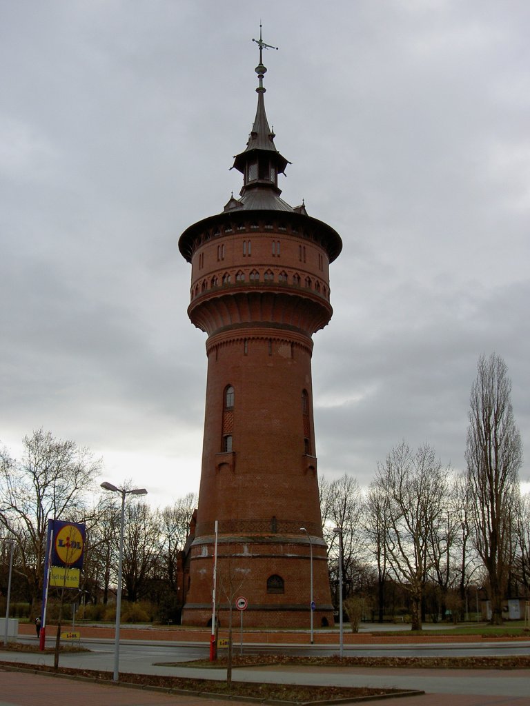 Forst Lausitz, Wasserturm an der Jahnstr. 2 (02.04.2012)
