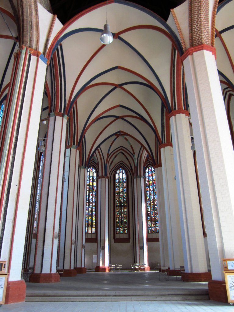 Frankfurt Oder, St. Marienkirche, 111 mittelalterliche Bleiglasfenster (01.04.2012)