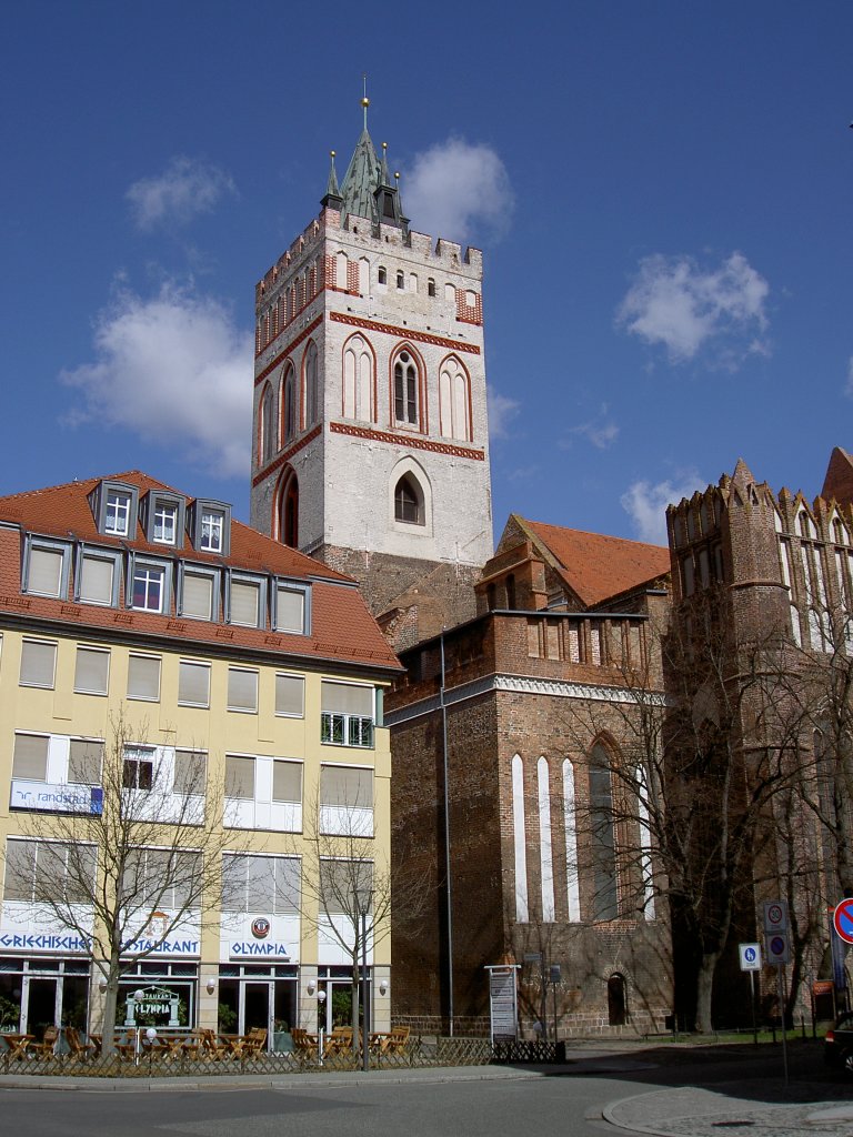 Frankfurt Oder, St. Marienkirche, Backsteingotik, erbaut von 1360 bis 1370 (01.04.2012)