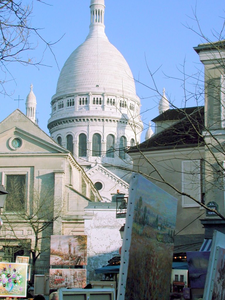 Frankreich, Paris 18e, Montmartre, Place du Tertre und im Hintergrund die Westseite des Sacr Coeur, 11.02.2002

