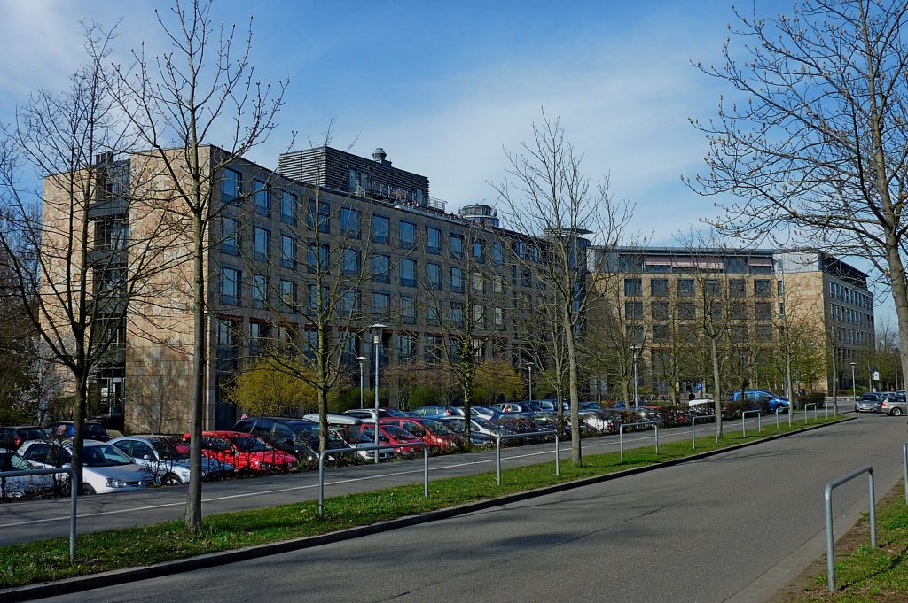 Freiburg im Breisgau, das Arbeitsamt, ein Neubau aus den 1990er Jahren, Mrz 2012