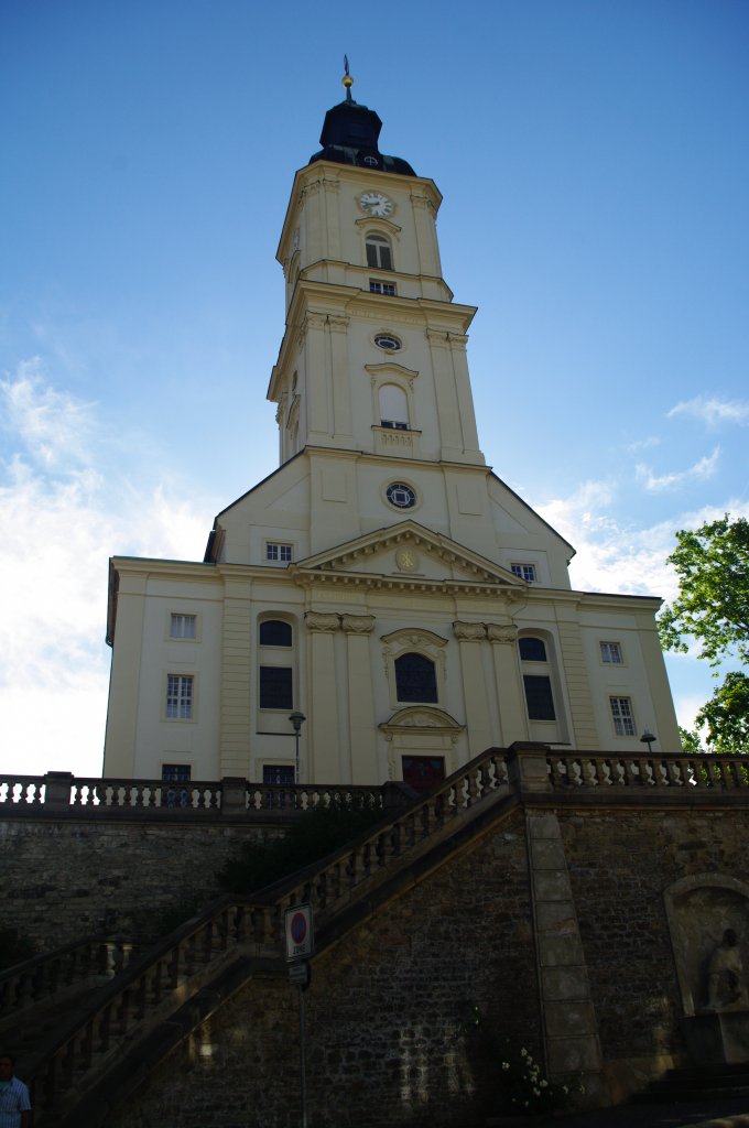 Gera, Ev. Salvatorkirche auf dem Nicolaiberg, erbaut von 1717 bis 1720 nach Plnen 
von Landesbaumeister David Schatz, Inneres 1903 umgestaltet von Adolf Marsch im 
Jugendstil (18.07.2011)
