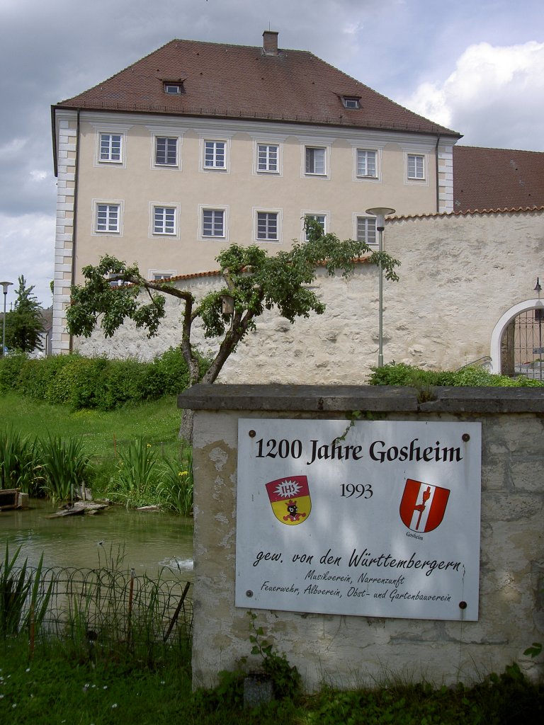 Gosheim, ehem. Schloss und heutiger Pfarrhof, erbaut im 16. Jahrhundert (15.06.2013)