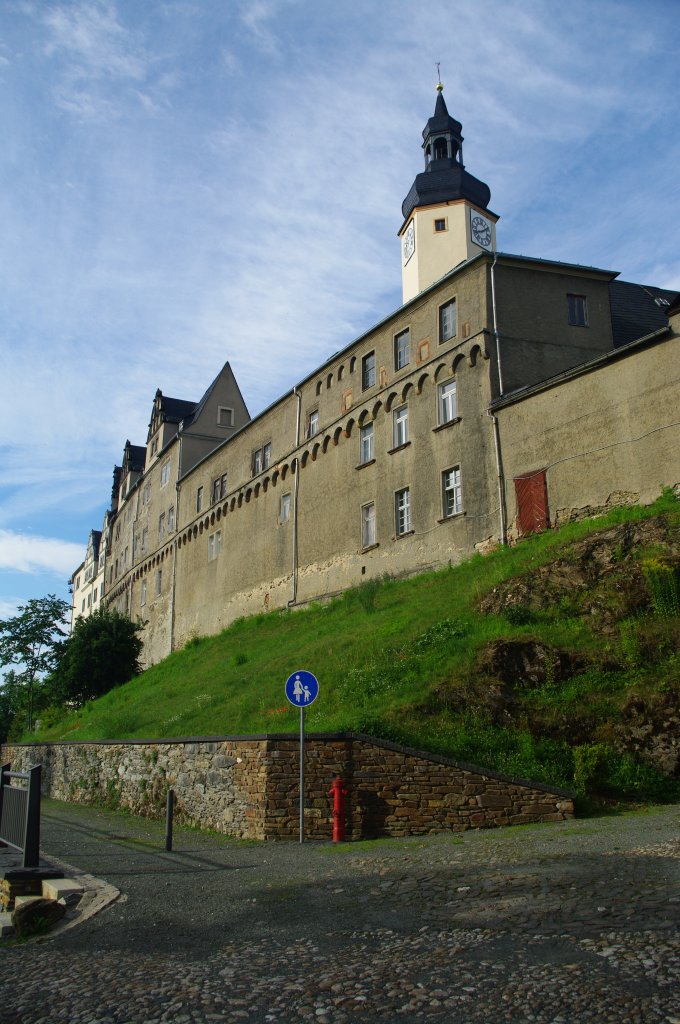 Greiz, Schloberg mit oberem Schlo, erbaut ab 1540, Residenz der Grafen von Reu 
(17.07.2011)