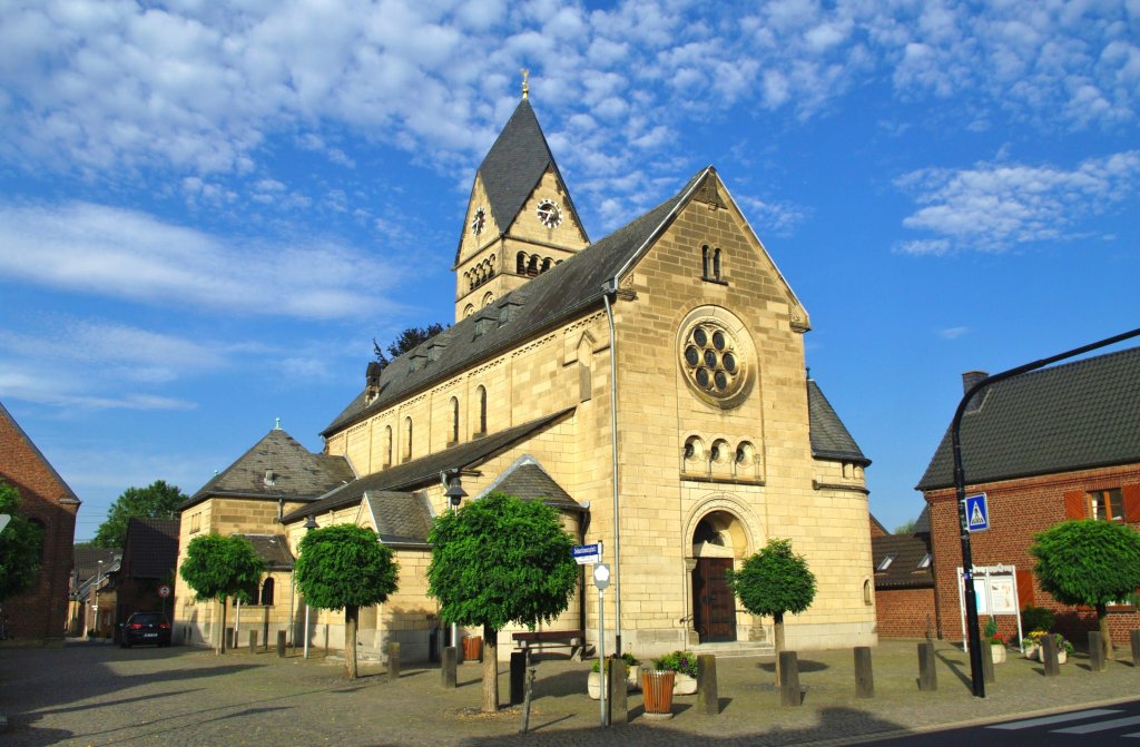 Grevenbroich, St. Sebastianus Kirche, Stadtteil Hlchrath (02.08.2011)