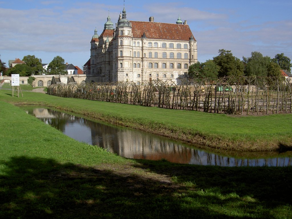Gstrow, Renaissance Schloss der Mecklenburger Herzge aus dem 16. Jahrhundert (16.09.2012)
