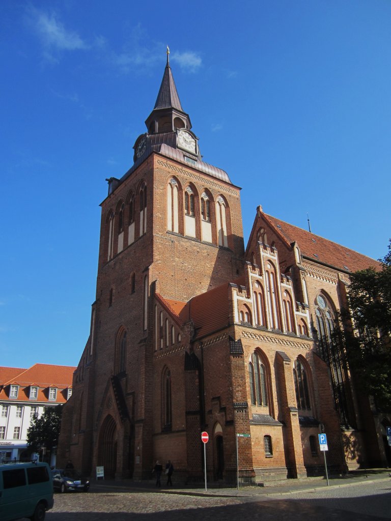 Gstrow, Stadtkirche St. Marien, erbaut ab 1508, Backsteingotik (16.09.2012)