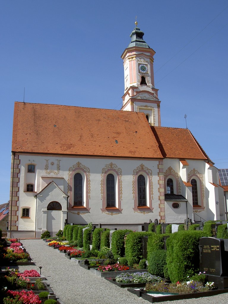 Haselbach, St. Stephan Kirche, erbaut von 1460 bis 1470, barock umgestaltet von 1698 bis 1699, 1794 Ausstattung durch Anton Menang (23.07.2012)