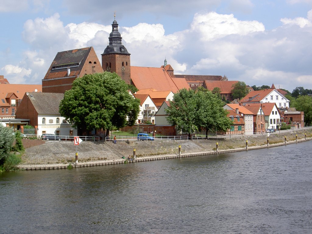 Havelberg, Altstadt mit St. Laurentius Kirche (09.07.2012)