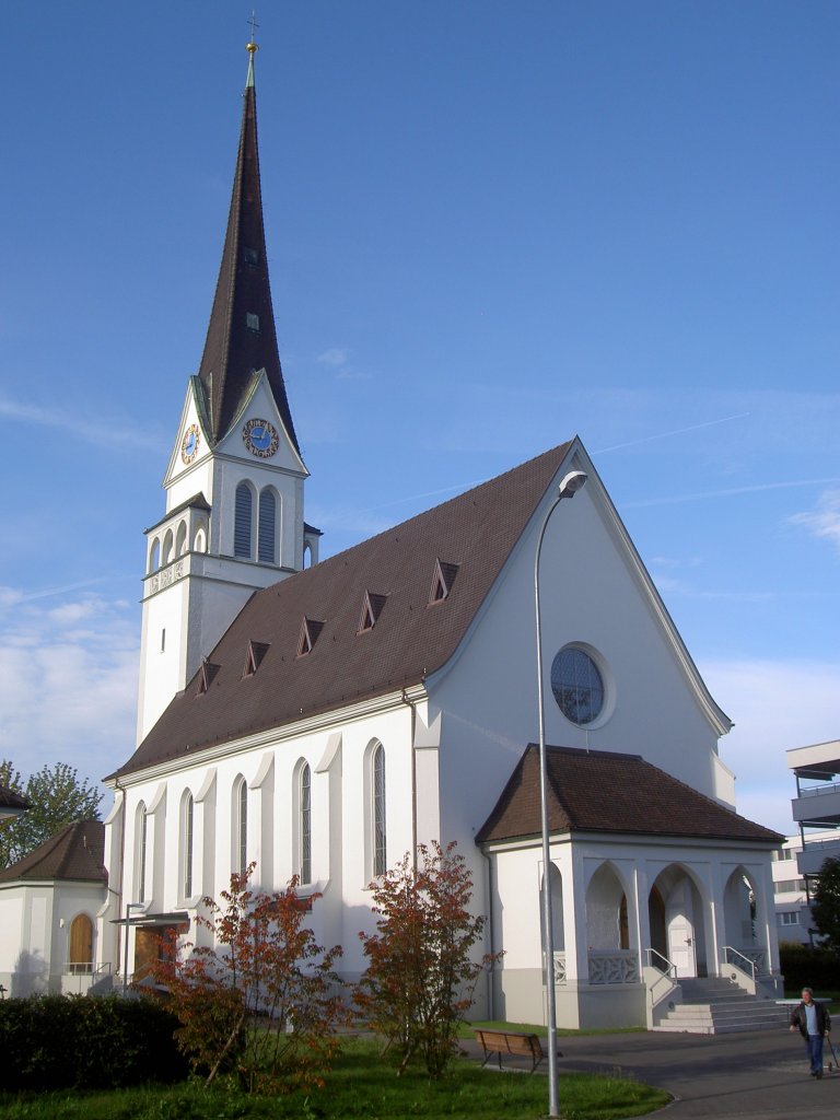 Horn, Kath. St. Xaver Kirche, Neugotischer Bau von 1910 bis 1911 von Albert 
Rimli, Kanton Thurgau (03.10.2010)