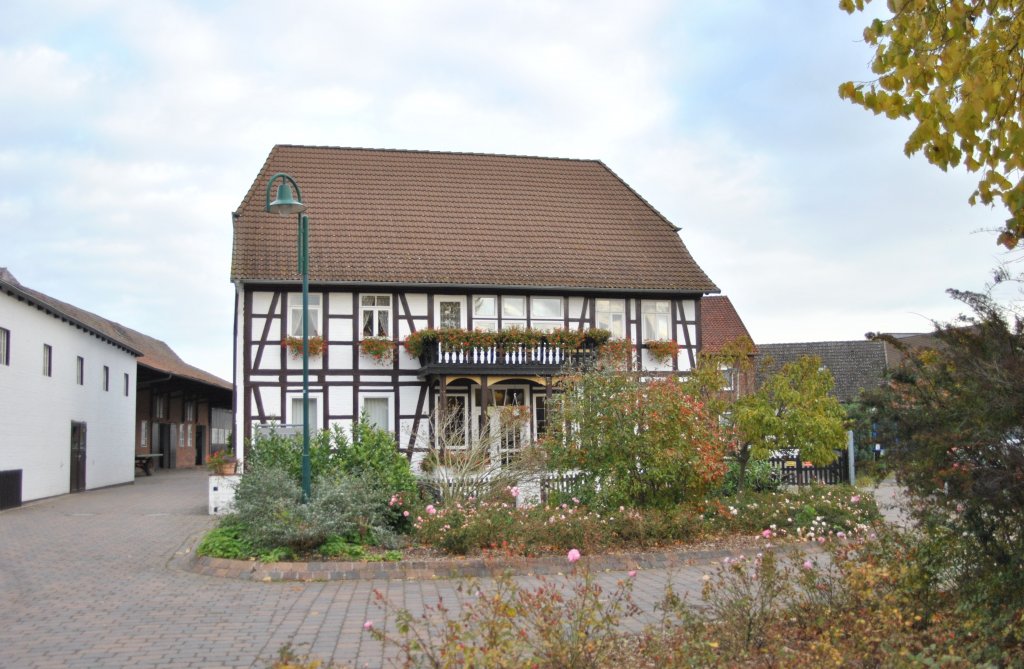 Kleiens Fachwerkhaus im Alten Dorf von Lehrte. Foto vom 26.10.2010