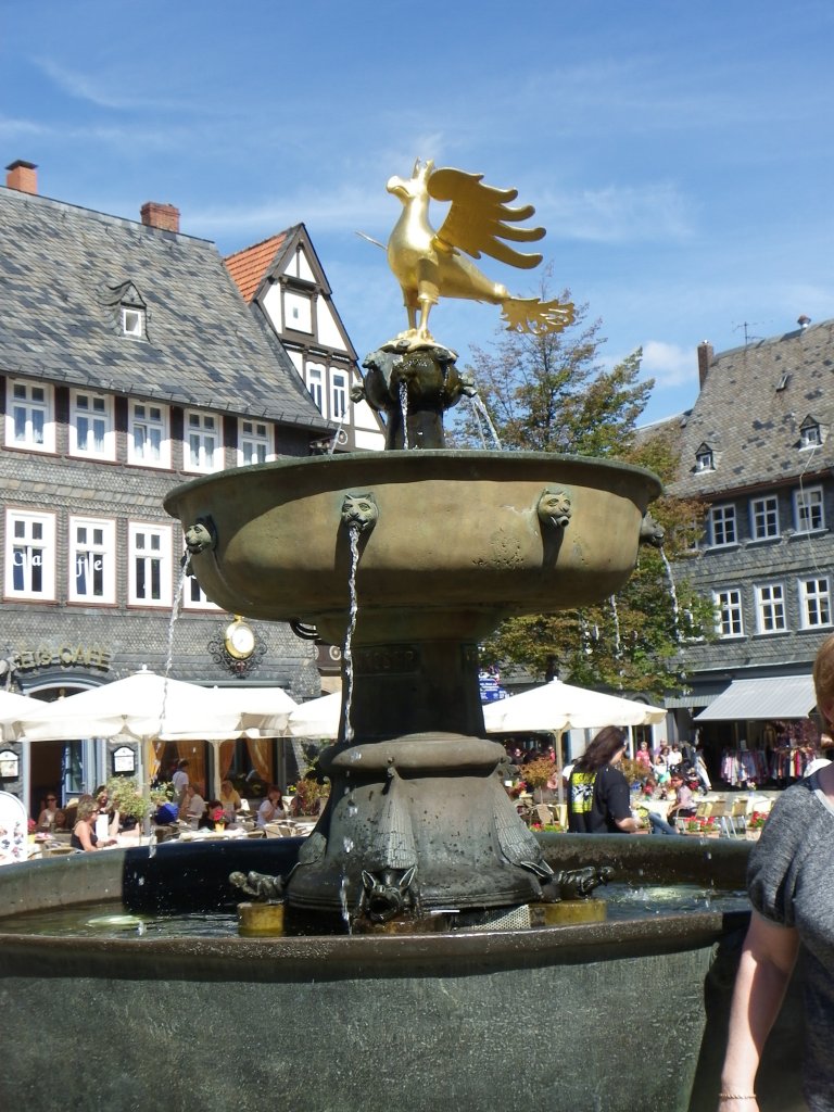 Marktbrunnen in Goslar im Sptsommer 2010