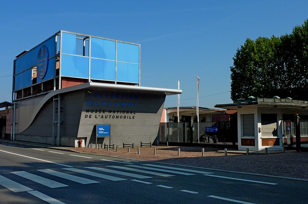 Mlhausen (Mulhouse),hier befindet sich das grte Oldtimer-Automobilmuseum der Welt, die Schlumpf-Sammlung, benannt nach den Industriellen Gebrdern Schlumf, umfasst ber 400 Fahrzeuge darunter die gesamten Bugatti-Typen, Sept.2012 