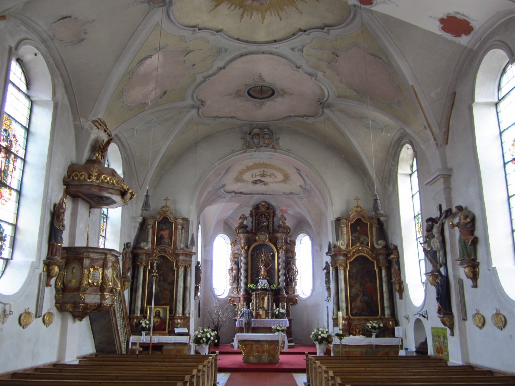 Mnsing, Maria Himmelfahrt Kirche, Chor sptgotisch, barockisiert in der zweiten Hlfte des 17. Jahrhunderts (29.04.2012)