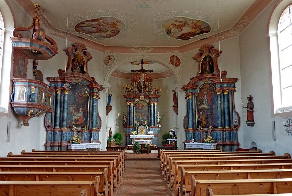 Muttersweiler, der Innenraum der St.Jakobus-Kirche, Aug.2012