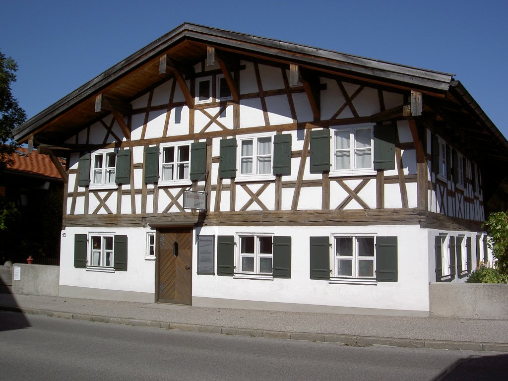 Nesselwang, Heimathaus an der Hauptstrae (04.10.2011)