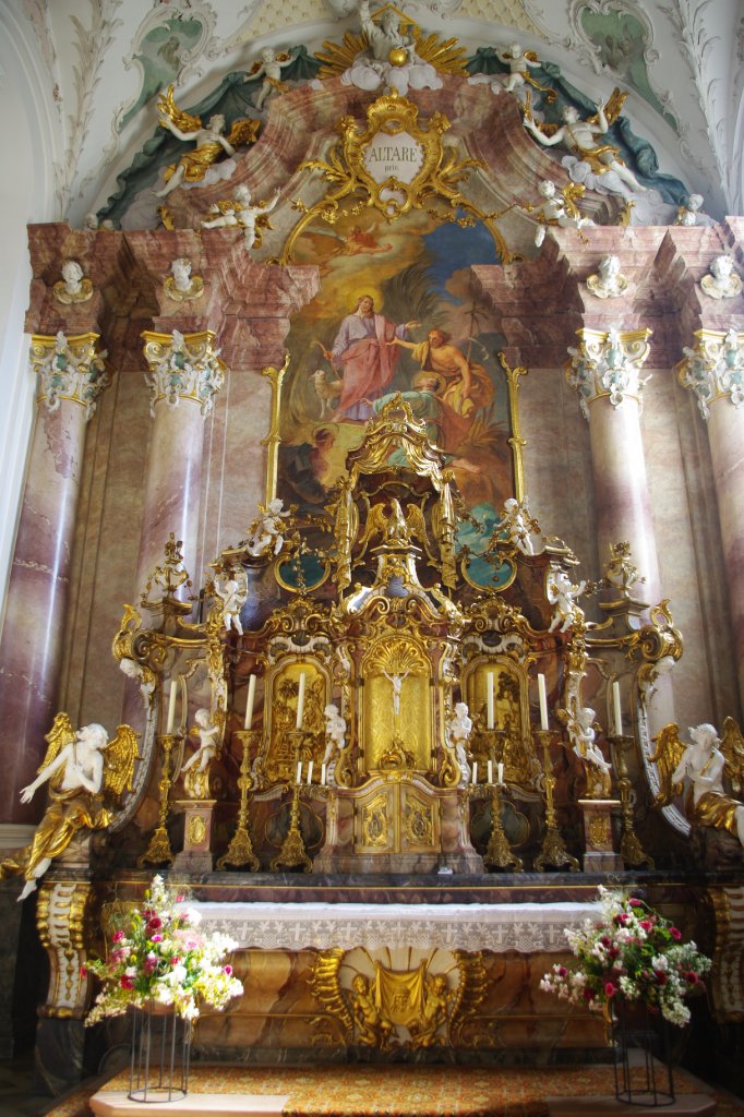 Nesselwang, Hochaltar der St. Andreas Kirche zu Ehren des Apostels Andreas von 
Nikolaus Babel (04.10.2011)