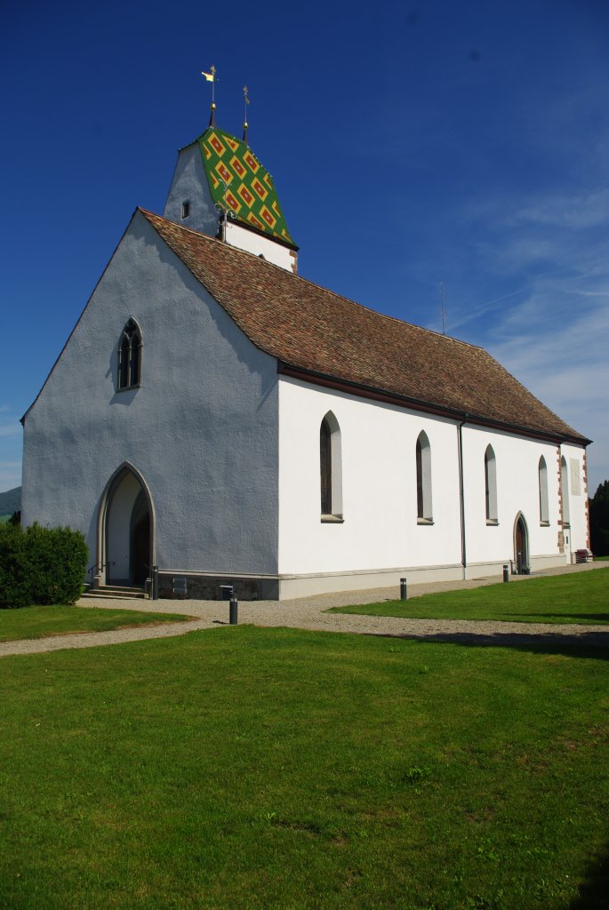Neunkirch, Ref. Bergkirche, erbaut im 14. Jahrhundert auf einer Anhhe sdl. des 
Stadtkerns, Turm erbaut 1484 (11.09.2011)
