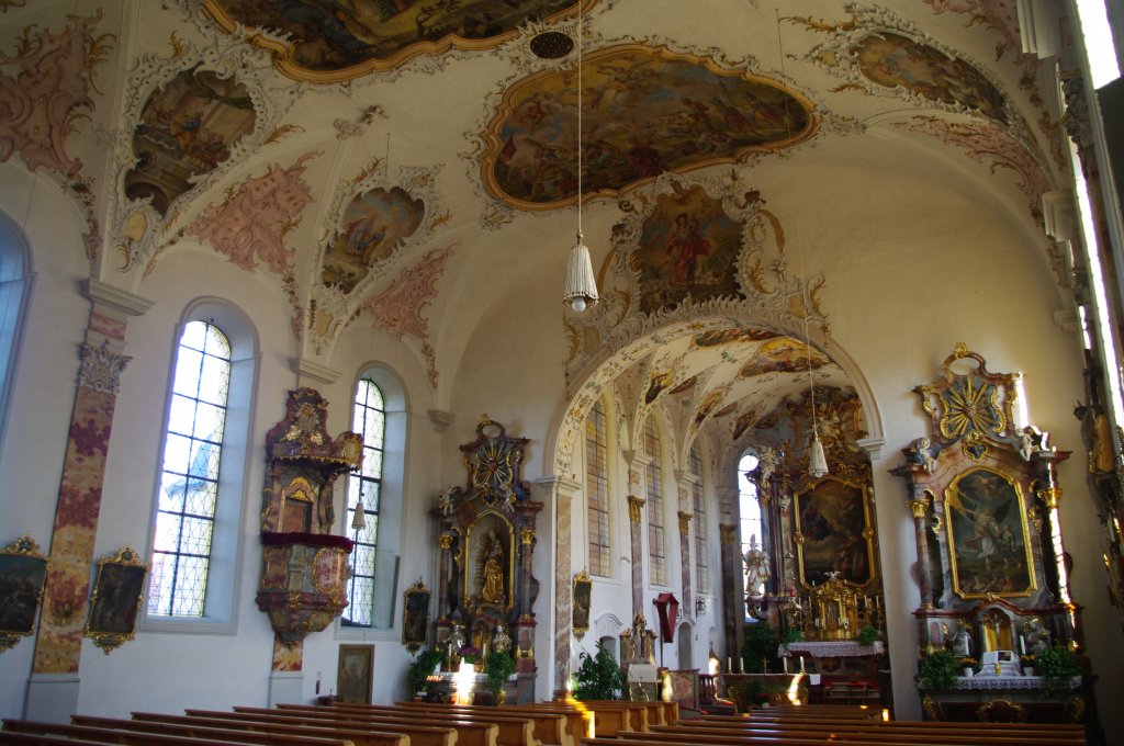 Petersthal, St. Peter und Paul Kirche, Rokoko Ausstattung durch Franz Anton Wei 
(23.10.2011)
