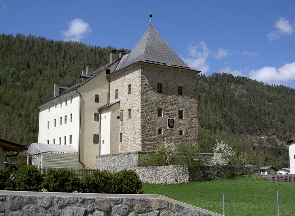 Ried im Oberinntal, Schloss Sigmundsried (28.04.2013)