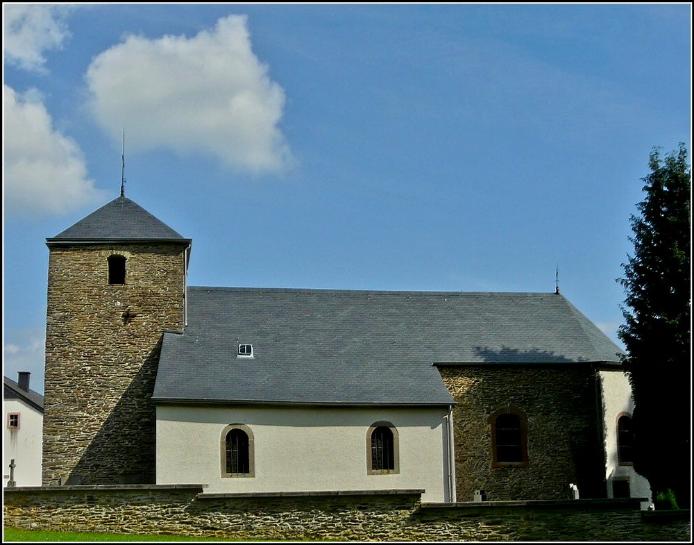 Rindschleiden ist das kleinste Dorf und besitzt eine der ltesten Kirchen Luxemburgs. 04.09.2010 (Jeanny)