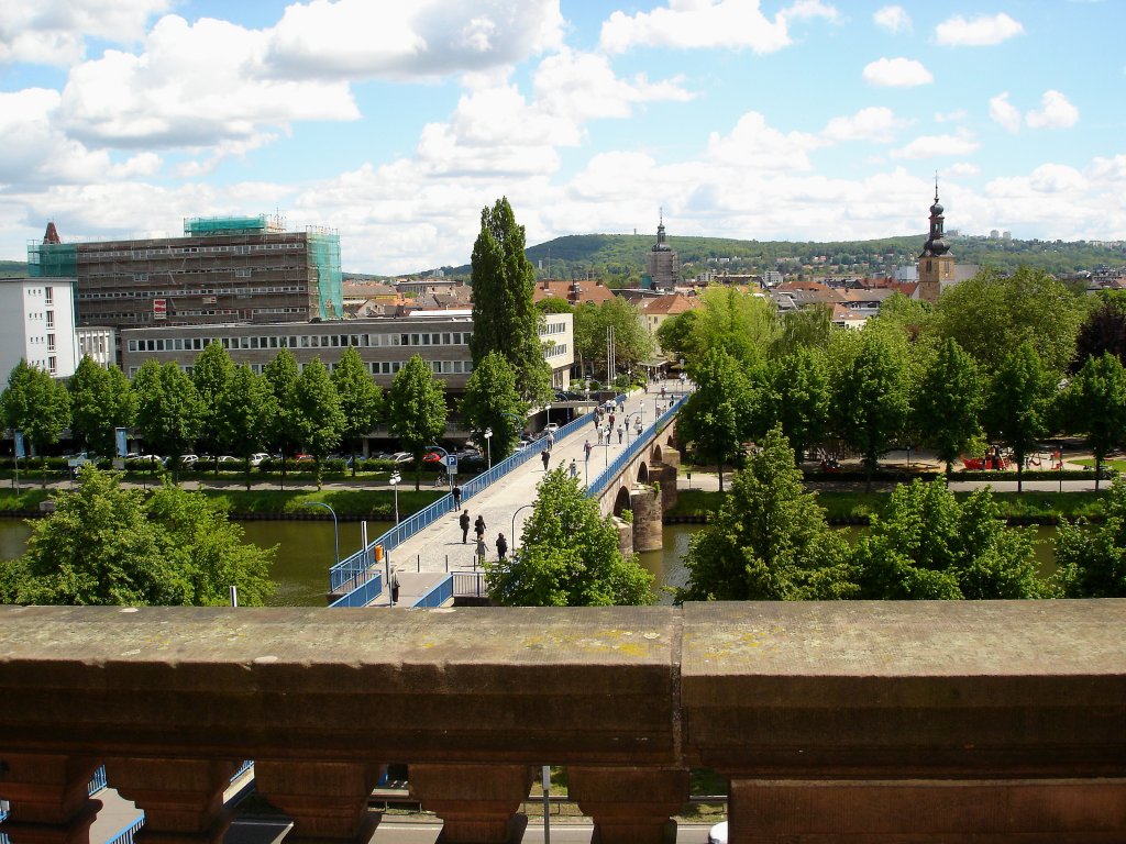 Saarbrcken, Blick vom Schlo auf die Landeshauptstadt, Mai 2005