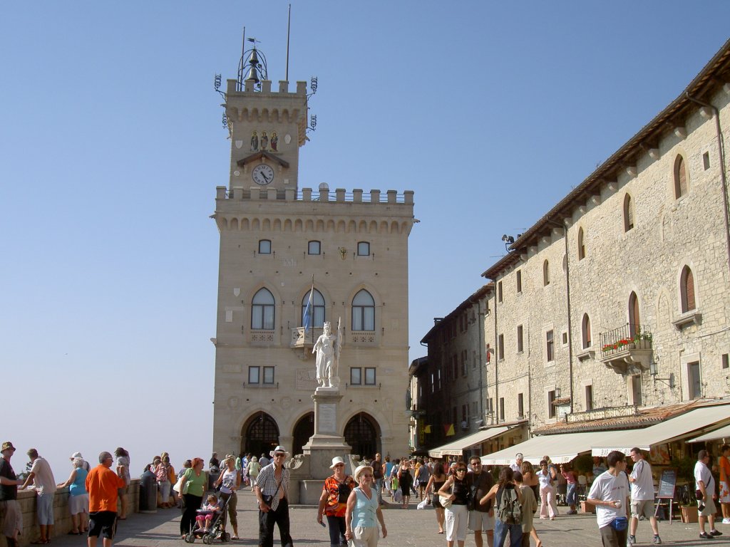 San Marino, Regierungspalast (06.09.2006)