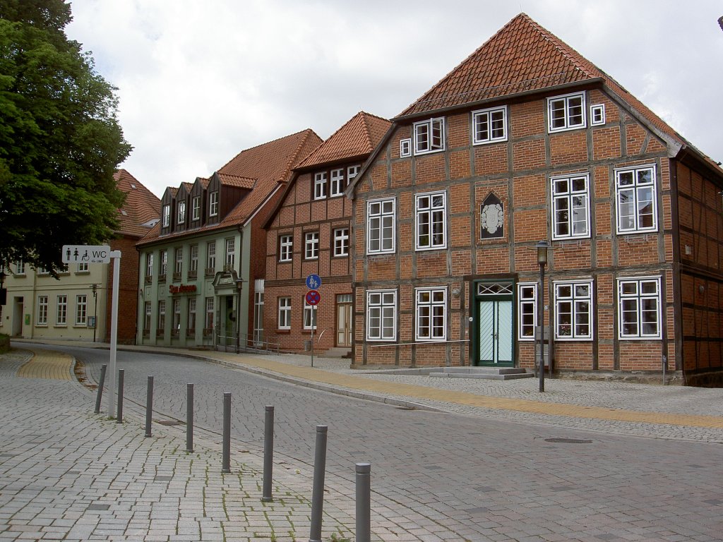 Schnberg, Fachwerkhuser am Marktplatz (12.07.2012)
