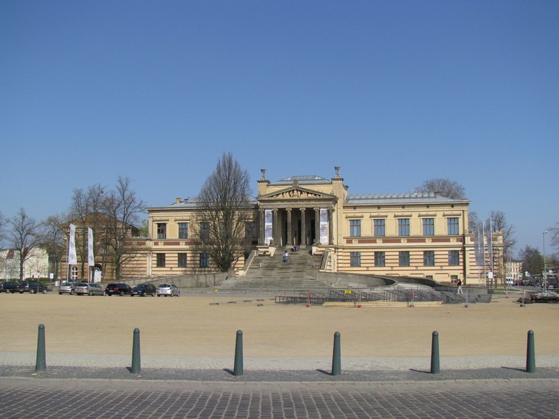 Schwerin; Alter Garten, Staatliche Museum an der Werderstrae, 18.04.2010