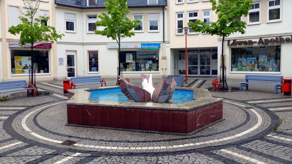 Springbrunnen in Zeulenroda. Foto 26.05.13