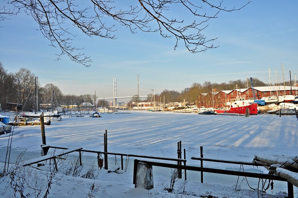 winterlicher Seglerhafen auf dem Dnholm in Stralsund am 23.01.2010