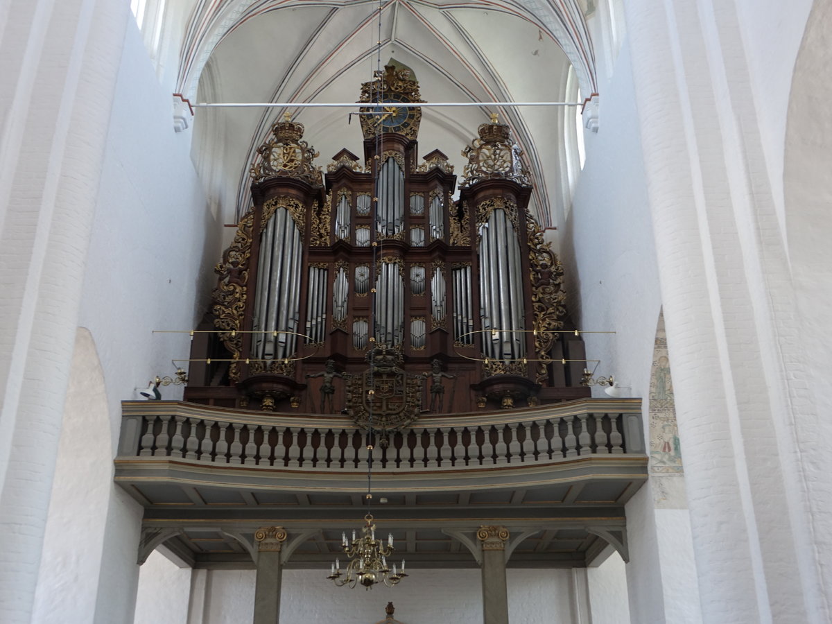 Aarhus, die Hauptorgel im Dom St. Clemens wurde um 1730 vom Orgelbauer Lambert Daniel Kastens, ein Schler Arp Schnitgers, gefertigt (07.06.2018)